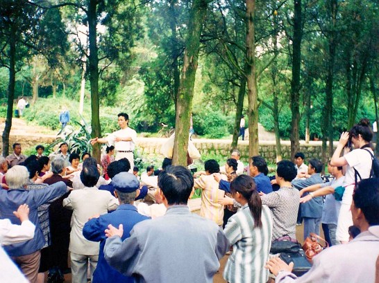 Dimanches 25 Mai et 22 Juin 2025 Stage QI GONG DES YEUX